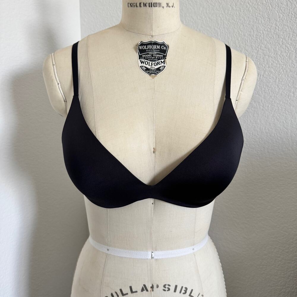 Skims | NWT Wireless Form Super Push-Up Bra  Black Size 34B